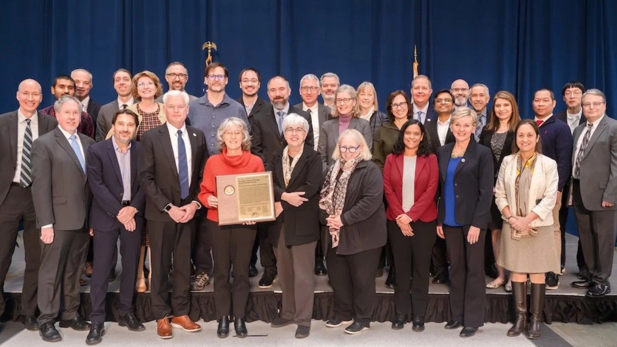  John Mellor-Crummey receives Secretary of Energy Achievement Award