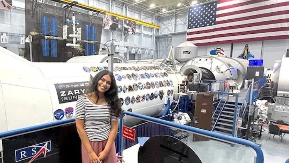 Rice CS undergrad builds tool to help NASA scientists monitor microbes in space